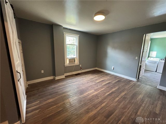 1609 E 5th Street, Dayton, OH 45403