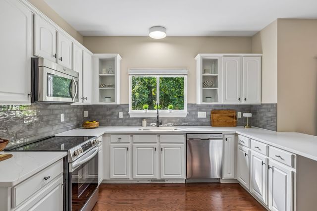 1279 Bridgeton Park Dr, Brentwood, TN 37027