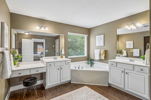 1279 Bridgeton Park Dr, Brentwood, TN 37027