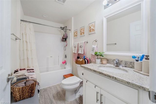 5013 SE Tradewinds CIR, Labelle, FL 33935