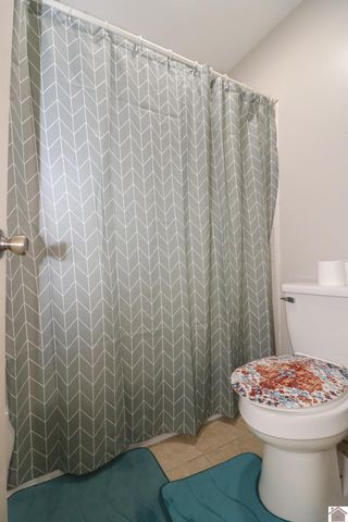 130 Rue Thierry Drive, Paducah, KY 42001