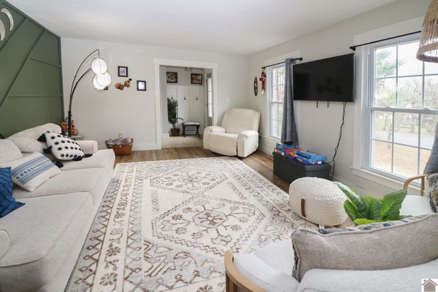 130 Rue Thierry Drive, Paducah, KY 42001