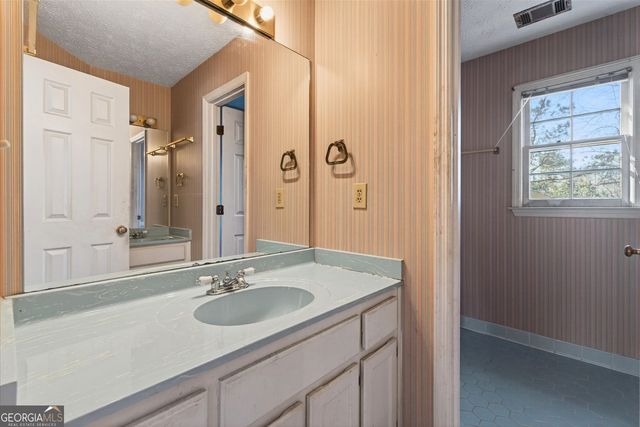 1412 Crooked Tree Circle, Stone Mountain, GA 30088