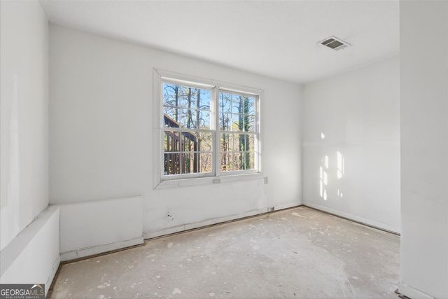 1412 Crooked Tree Circle, Stone Mountain, GA 30088