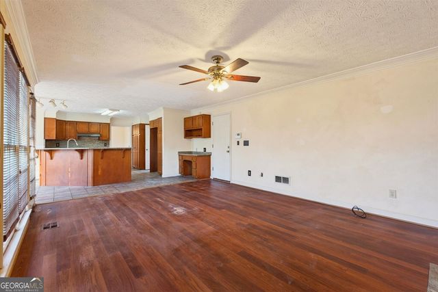 1412 Crooked Tree Circle, Stone Mountain, GA 30088