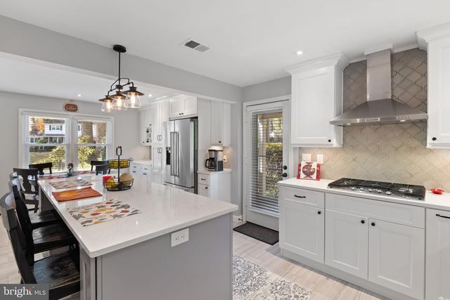 10714 DUDLEY CT, Fairfax, VA 22030