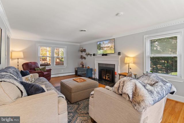 10714 DUDLEY CT, Fairfax, VA 22030