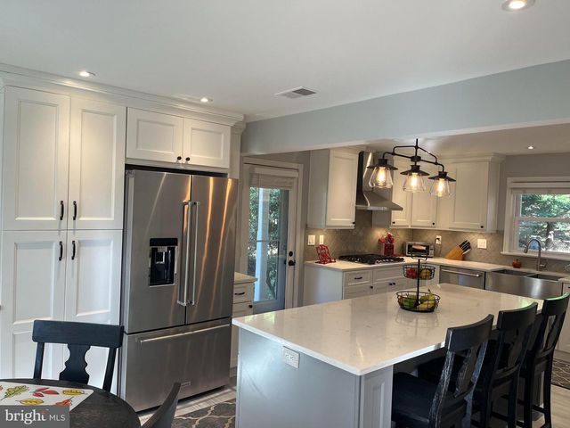 10714 DUDLEY CT, Fairfax, VA 22030