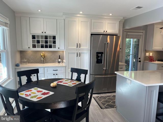 10714 DUDLEY CT, Fairfax, VA 22030