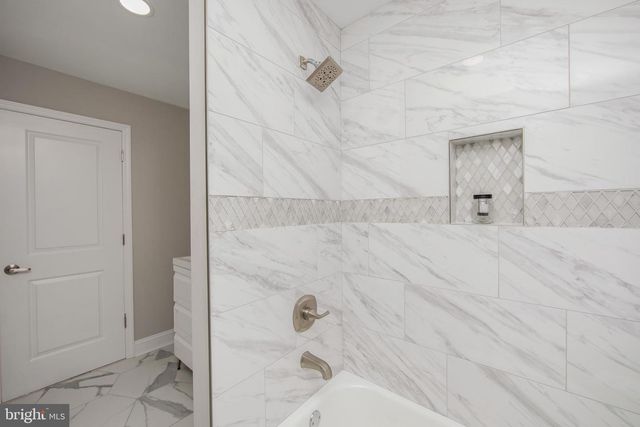 231 HOLLYOKE RD, Somerdale, NJ 08083