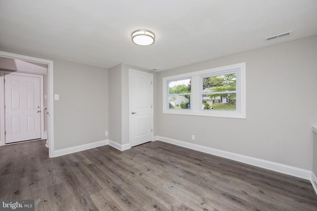 231 HOLLYOKE RD, Somerdale, NJ 08083