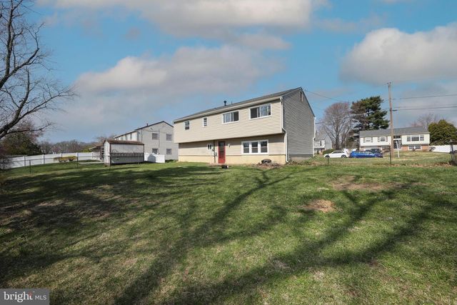 231 HOLLYOKE RD, Somerdale, NJ 08083