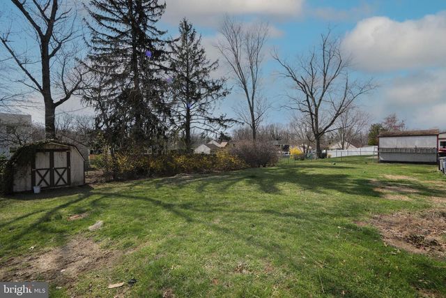 231 HOLLYOKE RD, Somerdale, NJ 08083