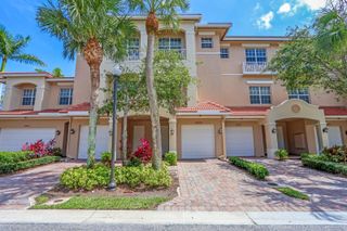 4505 Artesa Way S, Palm Beach Gardens, FL 33418