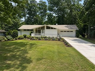 1714 S Johnson Ferry Road NE, Atlanta, GA 30319