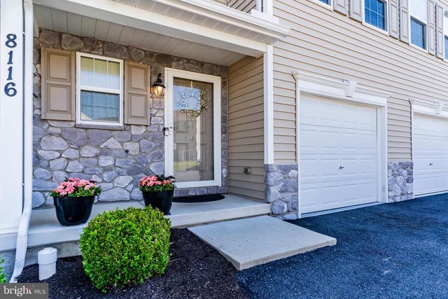 8116-J CARL WILLIAMS BLVD, Harrisburg, PA 17112