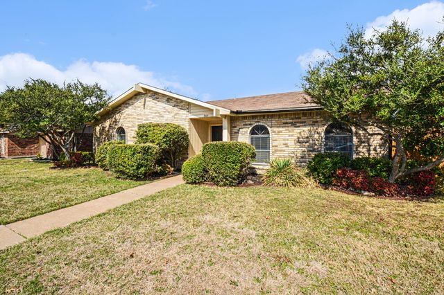 905 Stone Trail Drive, Plano, TX 75023