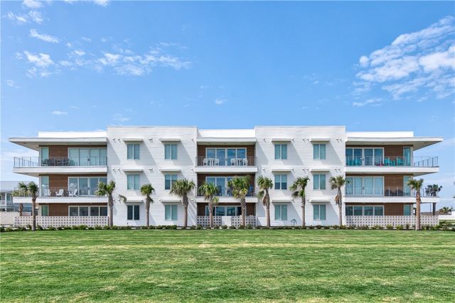 630 Center Square West 206, Port Aransas, TX 78373