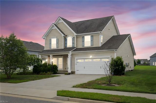 137 Boxwood LN, Smithfield, VA 23430