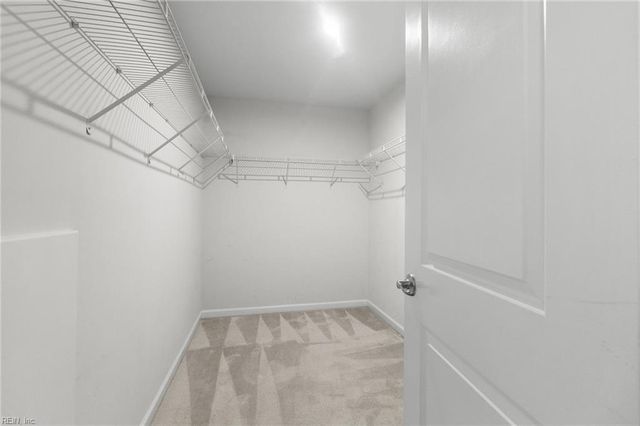 137 Boxwood LN, Smithfield, VA 23430