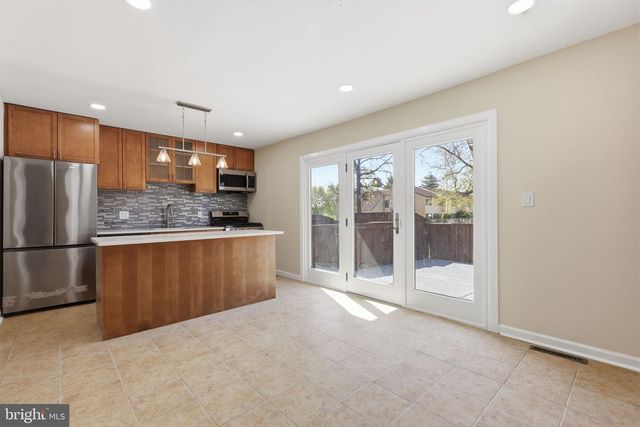 370 BOLTON RD, Hightstown, NJ 08520