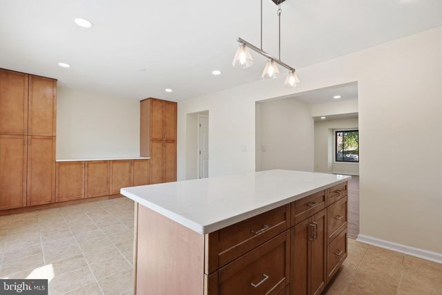 370 BOLTON RD, Hightstown, NJ 08520