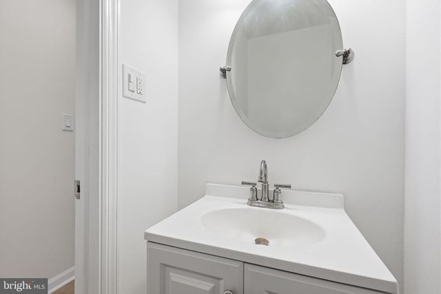 370 BOLTON RD, Hightstown, NJ 08520