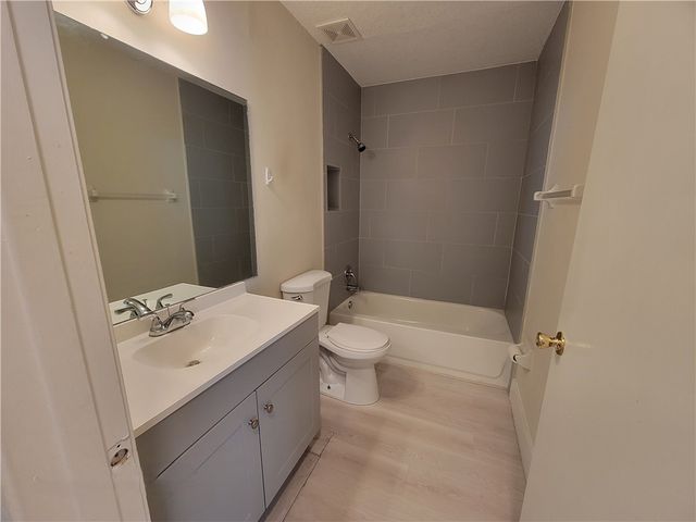6014 Indrio Road 3, Fort Pierce, FL 34951