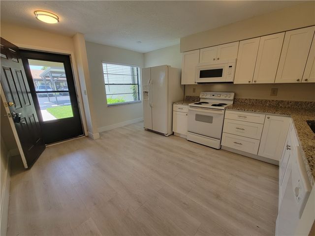 6014 Indrio Road 3, Fort Pierce, FL 34951