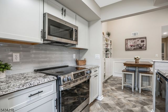 38 Fieldstone Road Ondo, Bedminster Twp., NJ 07921