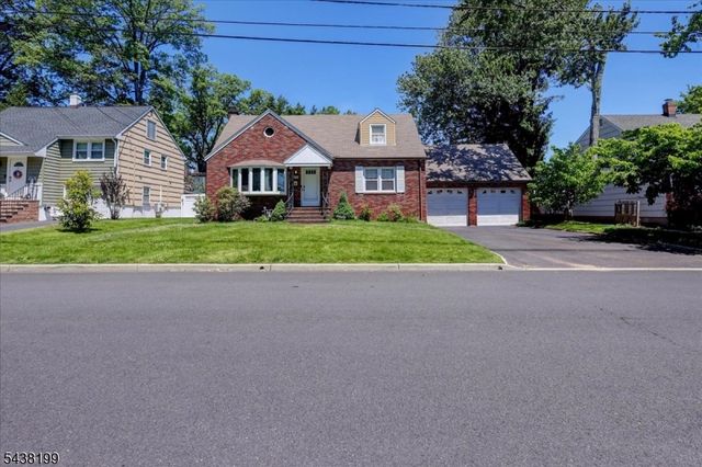 236 Hickory Ave, Garwood Boro, NJ 07027