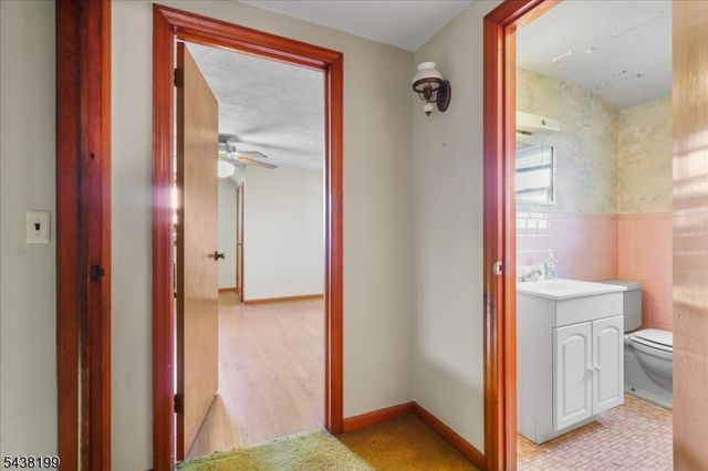 236 Hickory Ave, Garwood Boro, NJ 07027