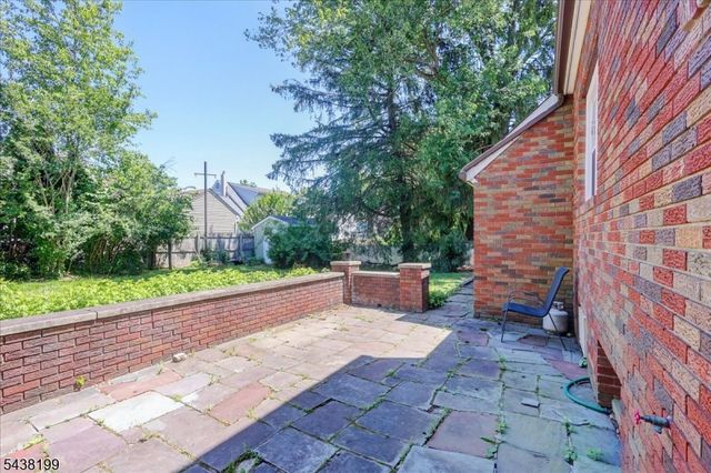 236 Hickory Ave, Garwood Boro, NJ 07027