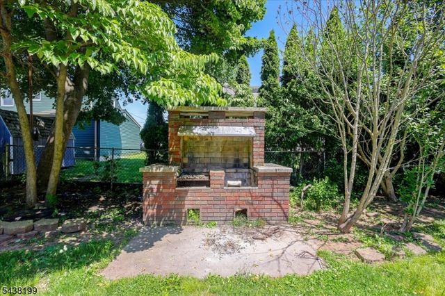 236 Hickory Ave, Garwood Boro, NJ 07027
