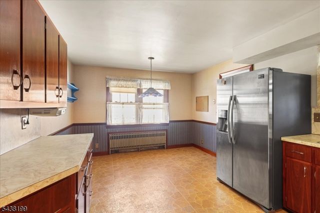 236 Hickory Ave, Garwood Boro, NJ 07027