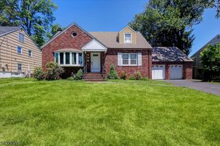 236 Hickory Ave, Garwood Boro, NJ 07027
