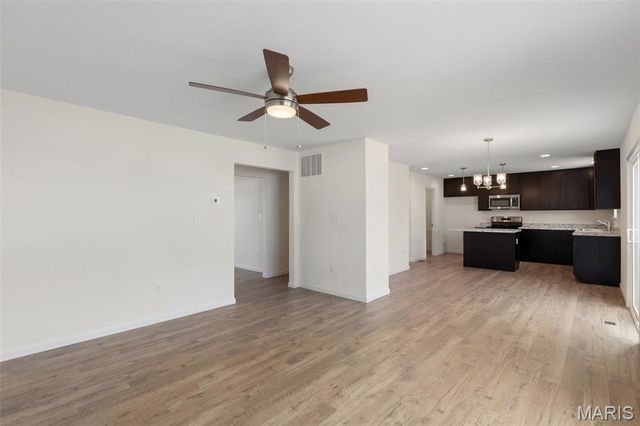 6719 Raymond Avenue, Pagedale, MO 63133