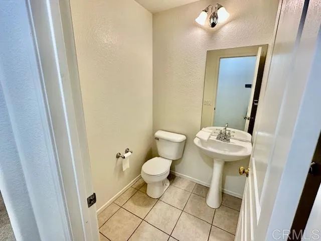 4926 ALMONDWOOD Way, San Diego, CA 92130