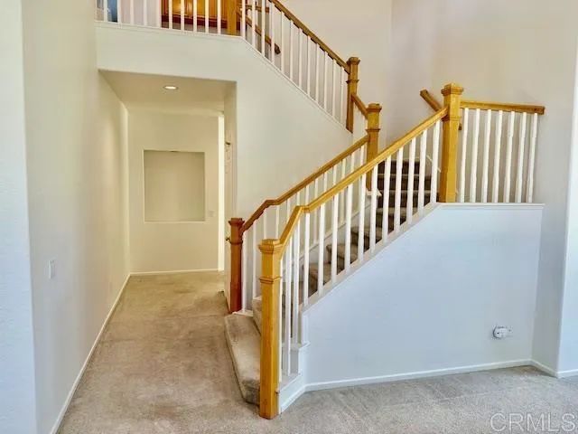 4926 ALMONDWOOD Way, San Diego, CA 92130
