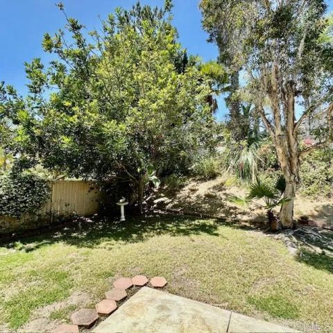 4926 ALMONDWOOD Way, San Diego, CA 92130