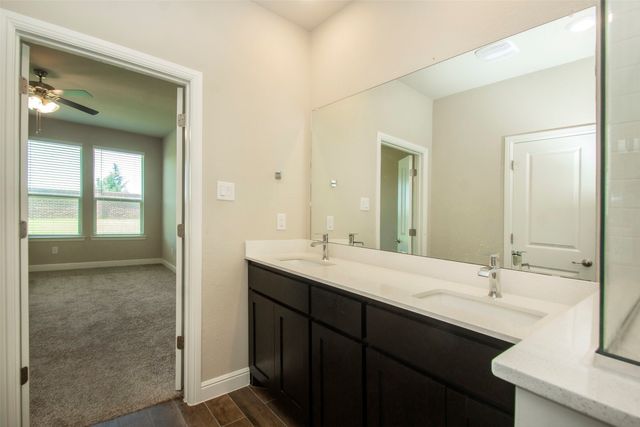 11437 Leeson Street, Fort Worth, TX 76052