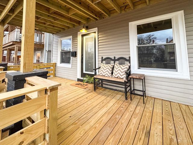 3472 Woodburn Avenue, Cincinnati, OH 45207