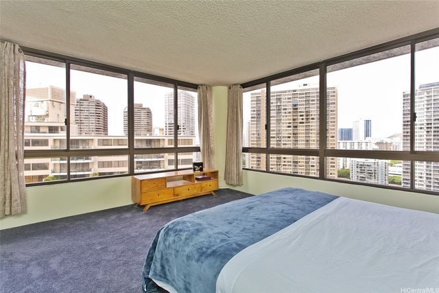 1910 Ala Moana Boulevard 25A, Honolulu, HI 96815