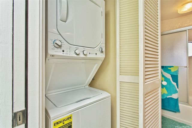 1910 Ala Moana Boulevard 25A, Honolulu, HI 96815