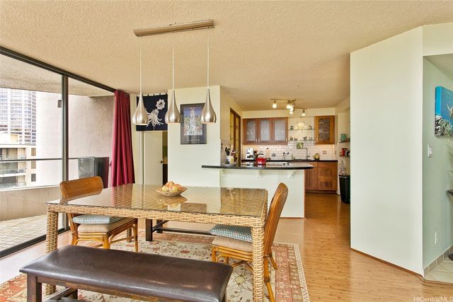1910 Ala Moana Boulevard 25A, Honolulu, HI 96815