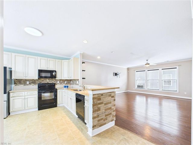 603 Mill Creek PW, Chesapeake, VA 23323