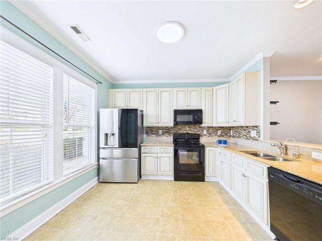 603 Mill Creek PW, Chesapeake, VA 23323