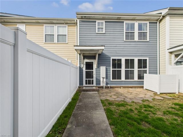 603 Mill Creek PW, Chesapeake, VA 23323