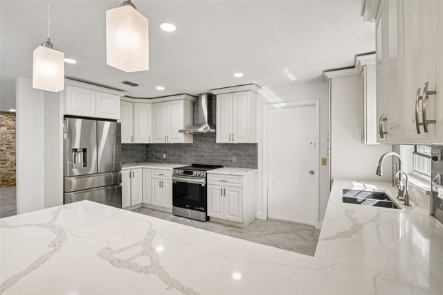 3236 KNOTTYPINE AVENUE, Winter Park, FL 32792