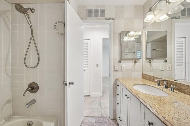 3236 KNOTTYPINE AVENUE, Winter Park, FL 32792